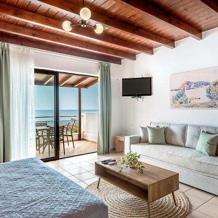 Superb Apartments Kriaras Sea View In Sfakia คอรา สฟาคิออน ภายนอก รูปภาพ