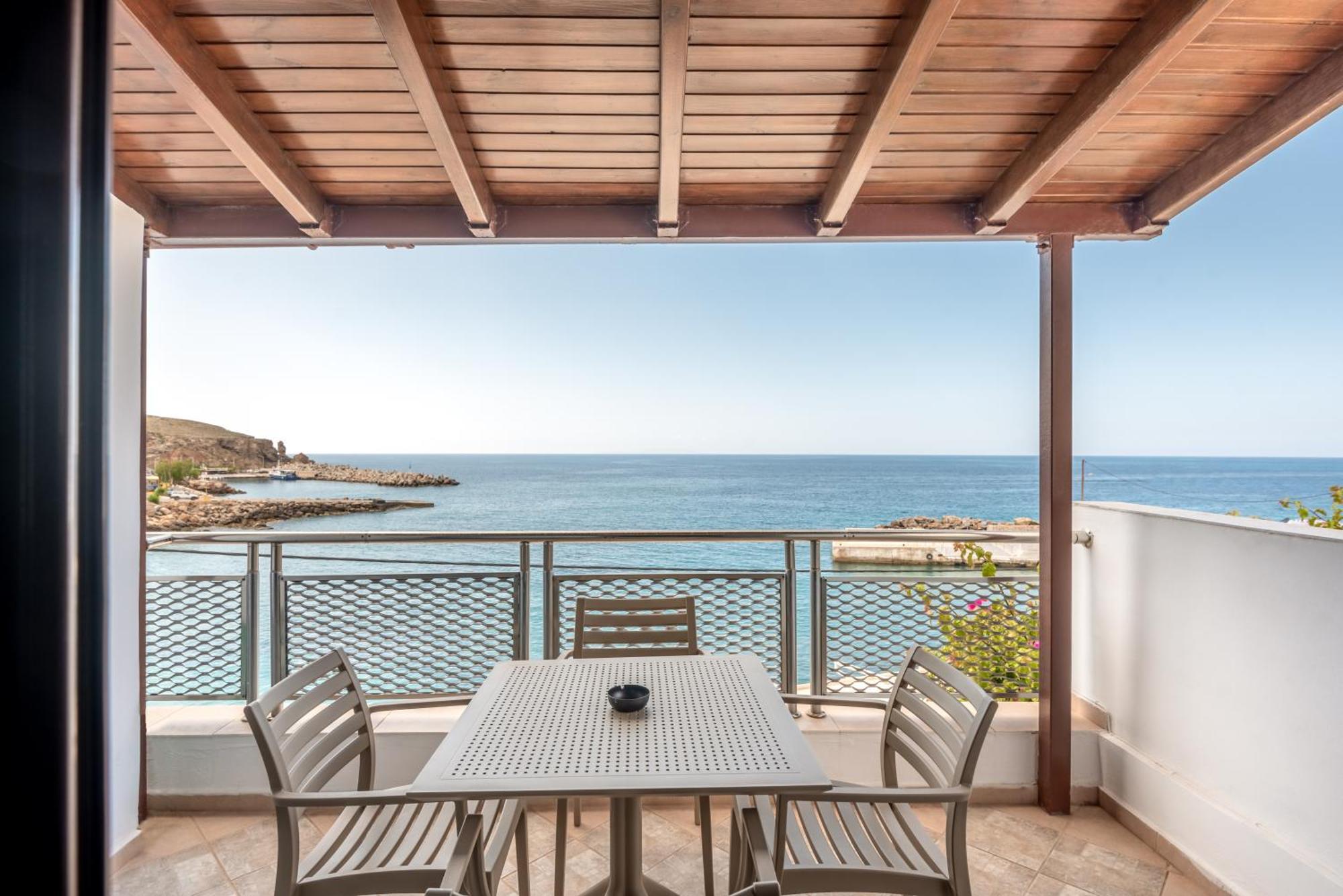 Superb Apartments Kriaras Sea View In Sfakia คอรา สฟาคิออน ภายนอก รูปภาพ